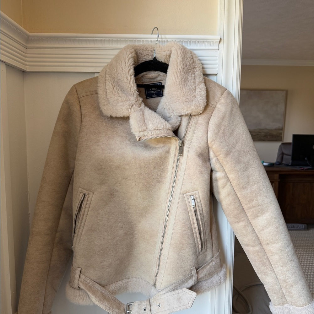 Abercrombie & Fitch Cream Teddy Jacket Plush Moto Style